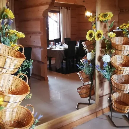 Woodorf Drewnem Uslane - Dom Z Jacuzzi Nad Rzeka Slupia Wsrod Pol I Lasow Z Grillowa, Ogniskiem I Placami Zabaw Dla Dzieci Vila Ustka