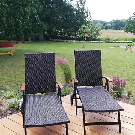 Woodorf Drewnem Uslane - Dom Z Jacuzzi Nad Rzeka Slupia Wsrod Pol I Lasow Z Grillowa, Ogniskiem I Placami Zabaw Dla Dzieci Vila *