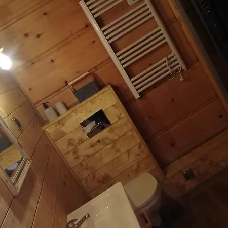 Woodorf Drewnem Uslane - Dom Z Jacuzzi Nad Rzeka Slupia Wsrod Pol I Lasow Z Grillowa, Ogniskiem I Placami Zabaw Dla Dzieci * Ustka