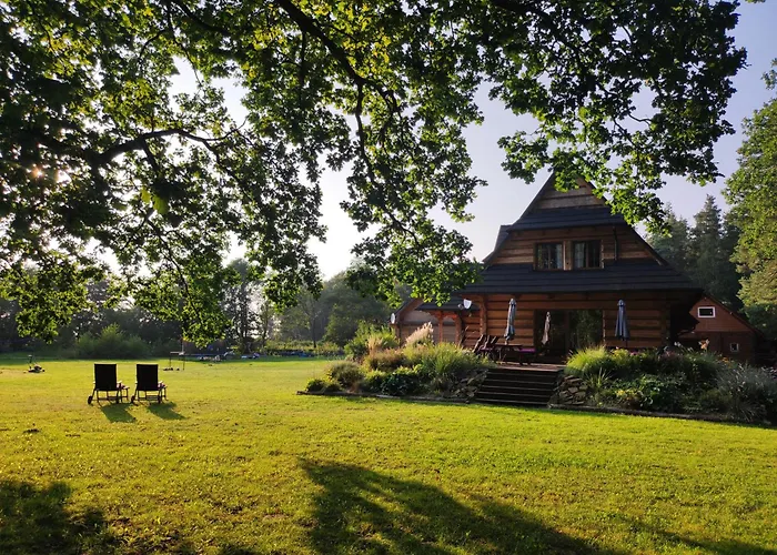 Villa Woodorf Drewnem Uslane - Dom Z Jacuzzi Nad Rzeka Slupia Wsrod Pol I Lasow Z Grillowa, Ogniskiem I Placami Zabaw Dla Dzieci Ustka