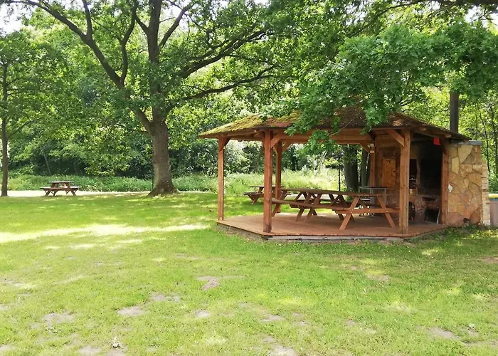 Woodorf Drewnem Uslane - Dom Z Jacuzzi Nad Rzeka Slupia Wsrod Pol I Lasow Z Grillowa, Ogniskiem I Placami Zabaw Dla Dzieci *