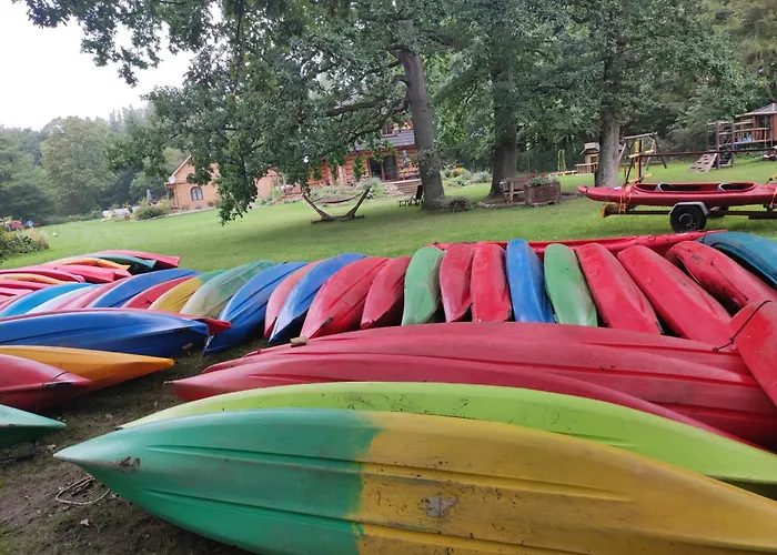 Woodorf Drewnem Uslane - Dom Z Jacuzzi Nad Rzeka Slupia Wsrod Pol I Lasow Z Grillowa, Ogniskiem I Placami Zabaw Dla Dzieci Villa Ustka